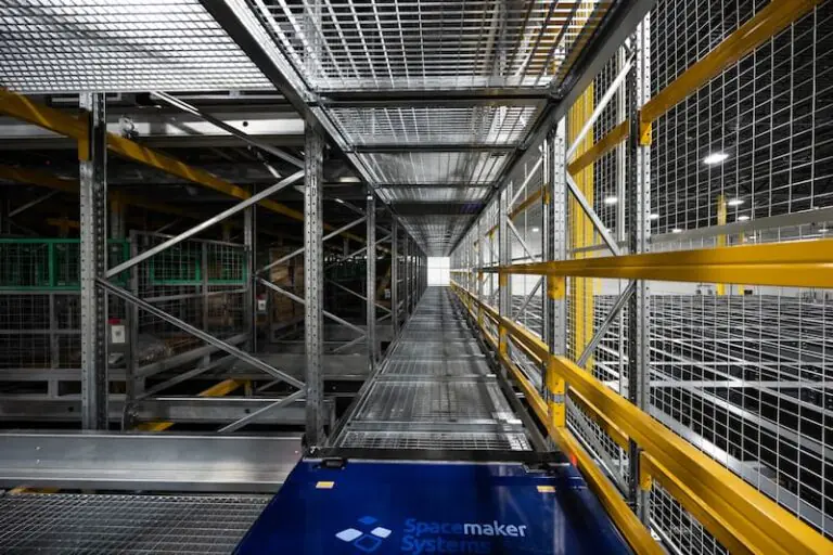 A Definitive Guide to Pallet Shuttle Systems